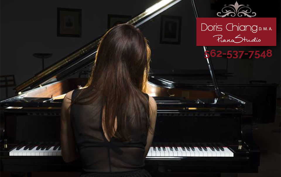 a piano teacher in Santa Ana